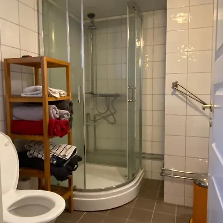Leilighet Naer Sjo Og Skog, Kort Avstand Til Og Gangavstand Til Brevik Sentrum * פורסגרון