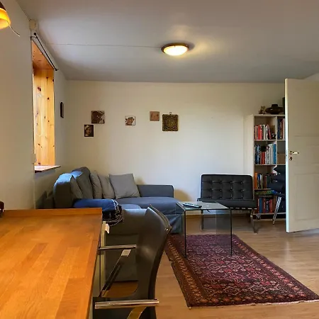 Leilighet Naer Sjo Og Skog, Kort Avstand Til Og Gangavstand Til Brevik Sentrum דירה *