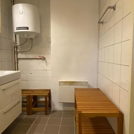 Leilighet Naer Sjo Og Skog, Kort Avstand Til Og Gangavstand Til Brevik Sentrum * פורסגרון